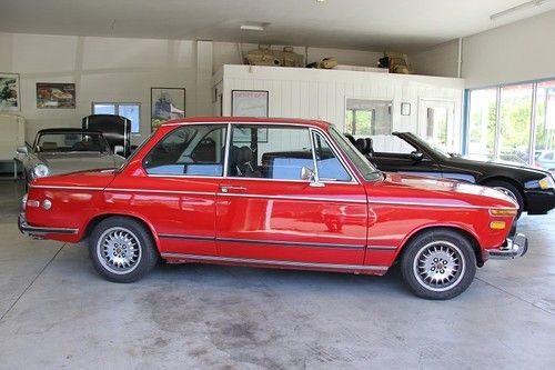 1972 BMW 2002, image 2