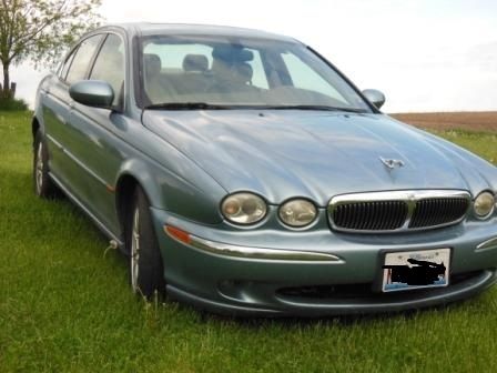 2003 jaguar x-type base sedan 4-door 2.5l -  nice kitty