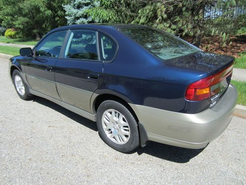 RARE Dark Blue 2004 Subaru Outback Limited Sedan Mint Condition 2.5L, image 5