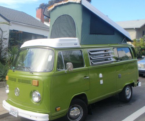 Vw westfalia camper, 1976 restored, green with plaid interior, retro