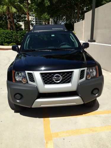 Nissan xterra s 2011 - no reserve - low miles - factory warranty - 4wd 4x4