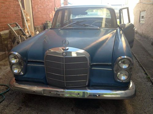 1962 mercedes-benz 220sb fintail "heckflosse"