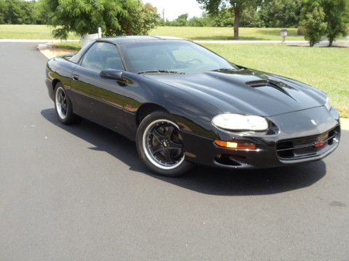 2002 chevrolet camaro ss--ram air--6 speed --slp package