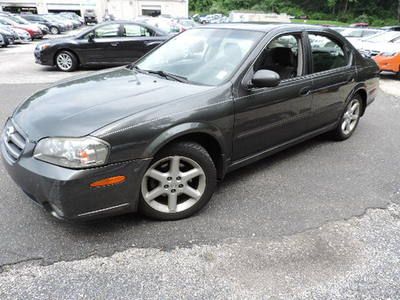 2002 nissan maxima se, no reserve, runs great, rare 5 speed, moonroof, abs