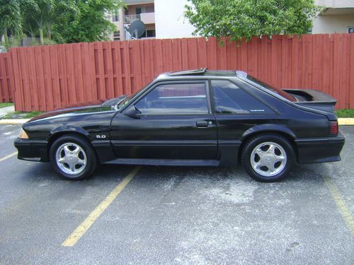 1990 mustang gt