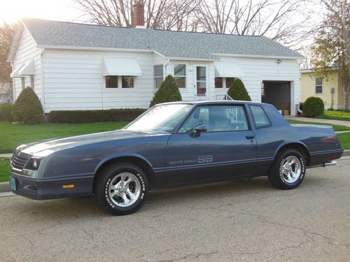 1984 Chevrolet Monte Carlo SS Coupe 2-Door 5.0L, Blue, light Blue interior, image 3