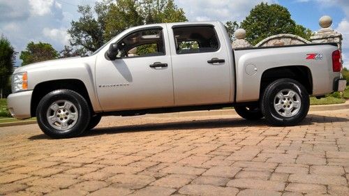 Z71 Chevrolet Silverado 1500 Crew LT 4wd Comparable Submodel GMC Sierra 2500 Ton, US $17,900.00, image 2