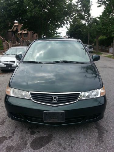 2001 honda odyssey, minivan, 7 passenger, clean, 6 cylinder