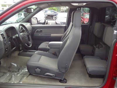 4x4 Extended cab, Low Miles, 4WD, CLEAN AUTOCHECK HISTORY, CD stereo, 04 3.5L I5, image 10