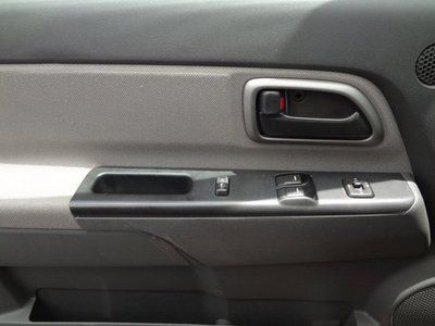 4x4 Extended cab, Low Miles, 4WD, CLEAN AUTOCHECK HISTORY, CD stereo, 04 3.5L I5, image 11