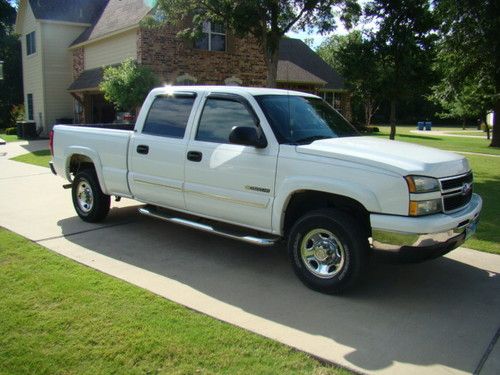 2006 chevy silverado 1500hd excellent condition low miles - lt1 interior 3/4 ton