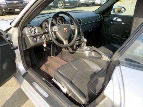 2006 Porsche Cayman S 13,100 miles; Tiptronic and PCM (NAV SYSTEM), US $38,900.00, image 10