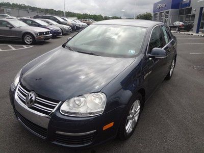 TDI Diesel 2.0L CD Turbocharged Traction Control Leather Extra Clean Car, US $18,500.00, image 6