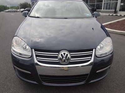 TDI Diesel 2.0L CD Turbocharged Traction Control Leather Extra Clean Car, US $18,500.00, image 7
