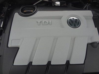 TDI Diesel 2.0L CD Turbocharged Traction Control Leather Extra Clean Car, US $18,500.00, image 8