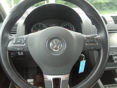 TDI Diesel 2.0L CD Turbocharged Traction Control Leather Extra Clean Car, US $18,500.00, image 27