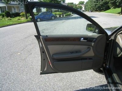 NO RESERVE! AUTOCHECK CERTIFIED! LEATHER! SUNROOF! TIPTRONIC! 4WD 4X4 OFF-ROAD, image 19