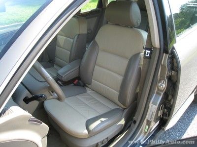 NO RESERVE! AUTOCHECK CERTIFIED! LEATHER! SUNROOF! TIPTRONIC! 4WD 4X4 OFF-ROAD, image 27