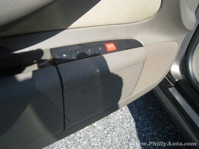 NO RESERVE! AUTOCHECK CERTIFIED! LEATHER! SUNROOF! TIPTRONIC! 4WD 4X4 OFF-ROAD, image 35