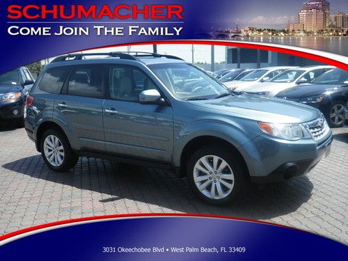 2011 subaru forester 2.5x premier package panaromic moon roof 1 owner awd