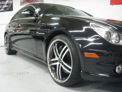 Low reserve !!  cls 55 !! black/black . vossen wheels ! carfax certified