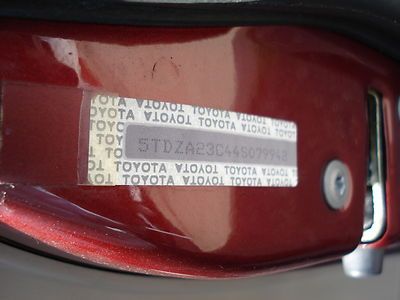 NO RESERVE 2004 TOYOTA SIENNA LE 3.3L V6 7-PASS SONY DVD ONE OWNER RUNS GREAT!, image 27