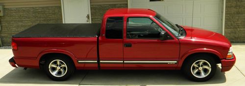 2001 chevrolet s10 ls extended cab pickup 3-door 4.3l