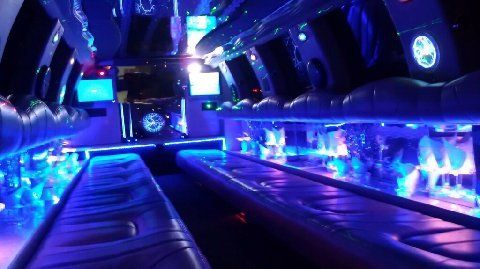 Caddy escalade limousine, limo 220" all new lighting &amp; sound seats 20 make offer