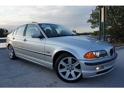 54k miles, sport pkg, m sport pkg, premium pkg, xenon, sunroof, 1 owner, leather