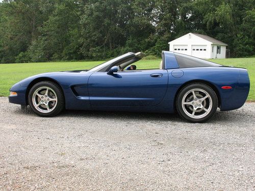 2004 chevrolet commemorative edition corvette