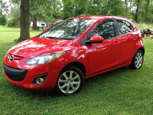 2011 mazda 2 touring hatchback 4-door 1.5l