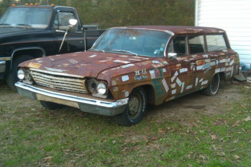 1962 chevrolet biscayne wagon + parts car