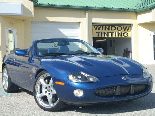 Xkr portfolio convertible,4.2l 6 speed 20'' inch detroit rims, rare, gorgeous!!!