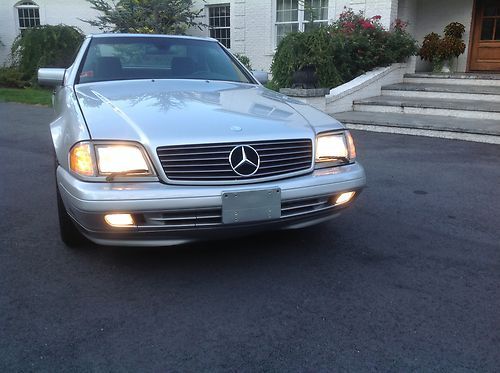 1997 Mercedes-Benz SL500 Base Convertible 2-Door 5.0L, image 2
