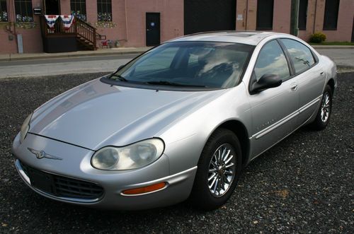 2001 chrysler concorde lxi sedan 4-door 3.2l no reserve!