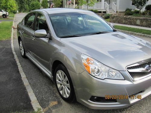 2010 subaru legacy 3.6r premium