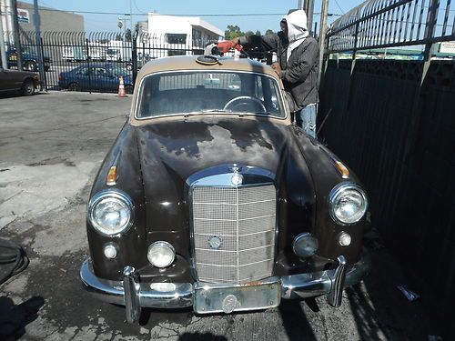 1958 mercedes 220s 4 doors