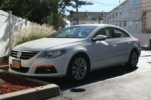 2010 volkswagen cc luxury sedan 4-door 2.0l 1984cc 121cu. in. l4 gas dohc turboc