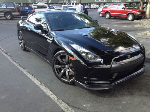 2009 nissan gtr