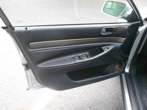 1999 Audi A4 Quattro Base Sedan 4-Door 1.8L, image 8