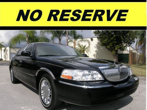 2006 lincoln town car signature limited sedan,super clean,see video,no reserve