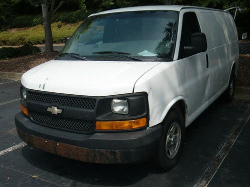 2005 chevrolet express 1500 base standard cargo van 4-door 4.8l