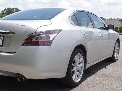 Silver 3.5L V6 290 hp Black Cloth Warranty Used Financing Like New 4 door sedan, image 13