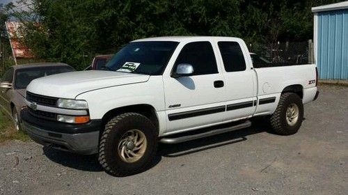 2000 chevrolet silverado z71 4 wheel drive white