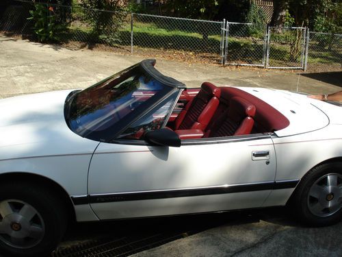 1990 buick reatta base convertible 2-door 3.8l clean!!!!