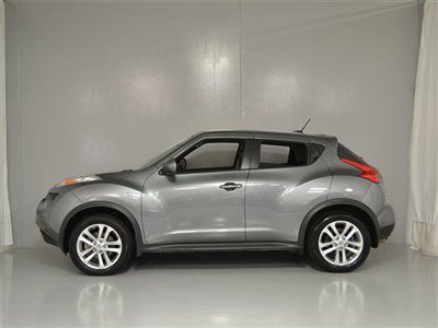 2012 nissan juke sl awd with navigation, xm radio, back-up camera and more