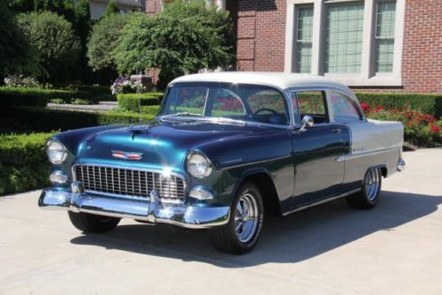 55 chevy post 400 solid bel air show car