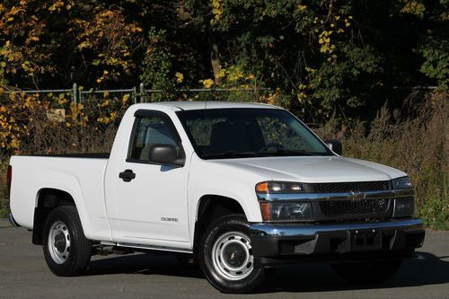 2005 chevy colorado 2.9l 4-cyl 5-spd 25mpg a/c one owner clean carfax only 66k!