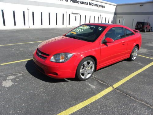 Sunroof, onstar, bluetooth, leather, chrome wheels, cruise control, automatic