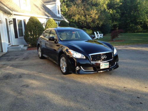 2011 infiniti m37x
